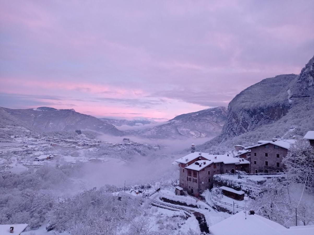 Le Terre Di Gu Villa Tenno Buitenkant foto